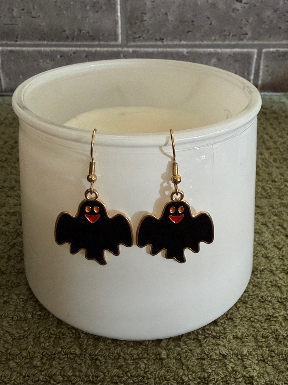 3/$30 Black Ghost Dangle Earrings Playful Halloween Jewelry